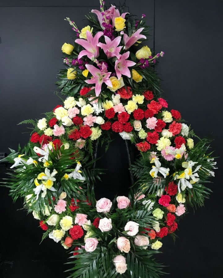 Corona funeraria multicolor 4 cabezales